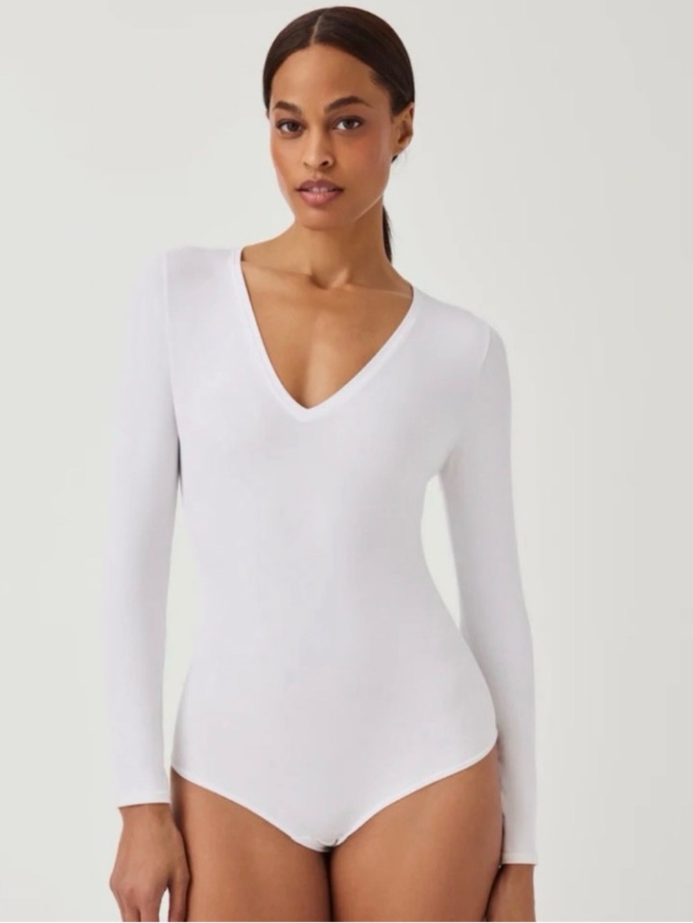 Spanx Suit Yourself Long Sleeve V-Neck Bodysuit, size Small, white, like new!